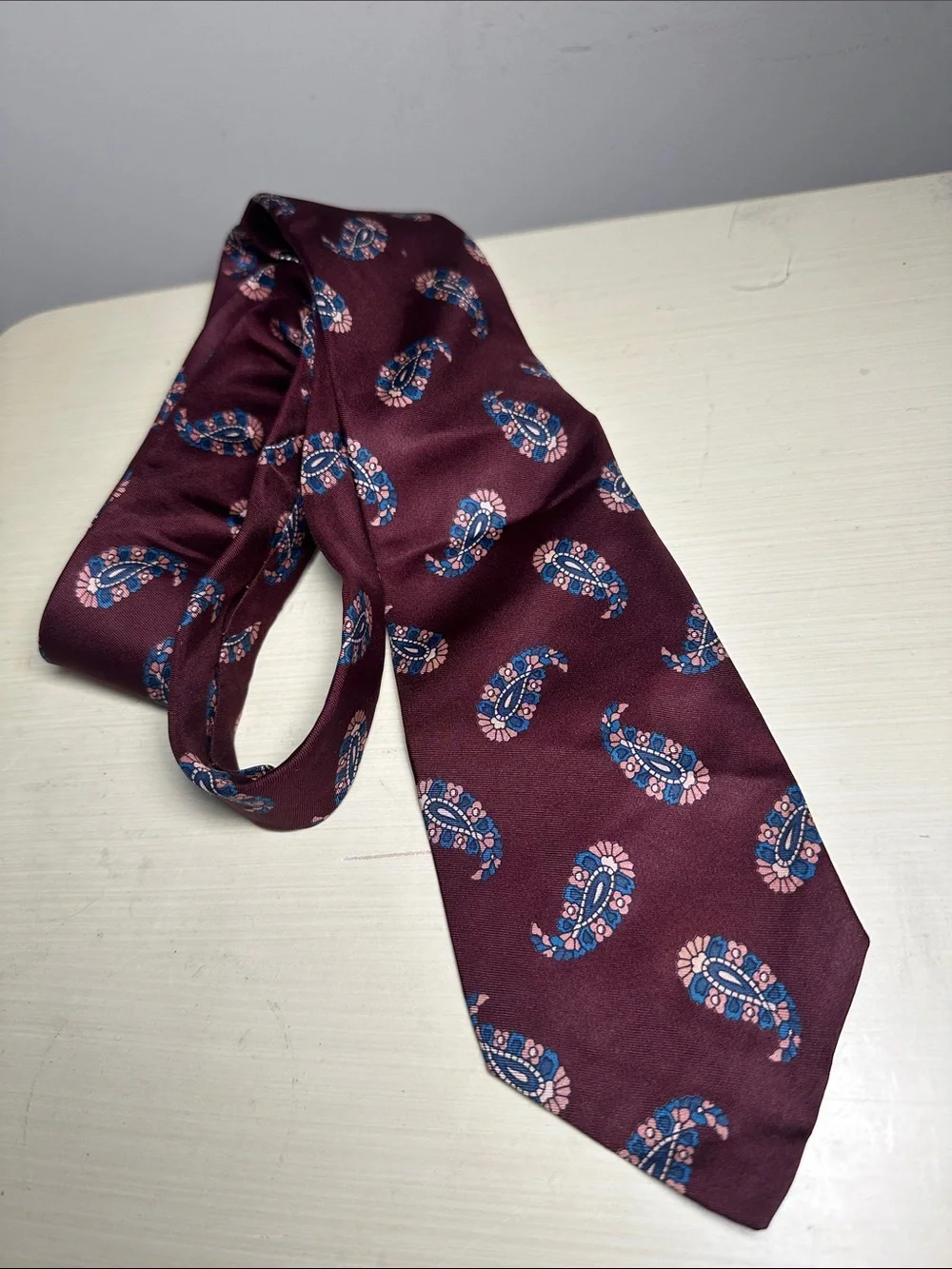 Robert Talbott Men's Paisley Silk Tie Burgundy